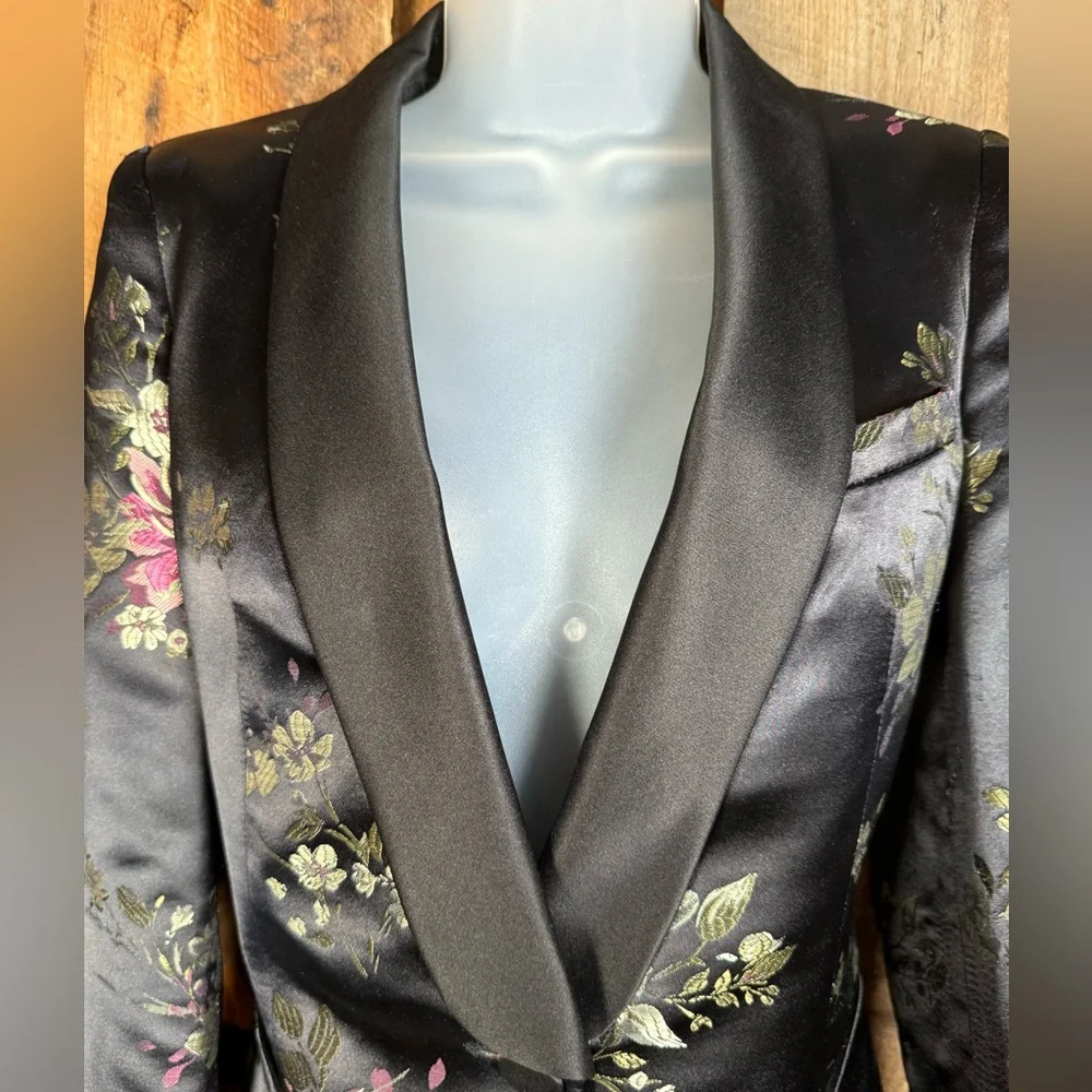 Zara Basic Jacquard Tuxedo Blazer - Size X-Small - Picture 6 of 16